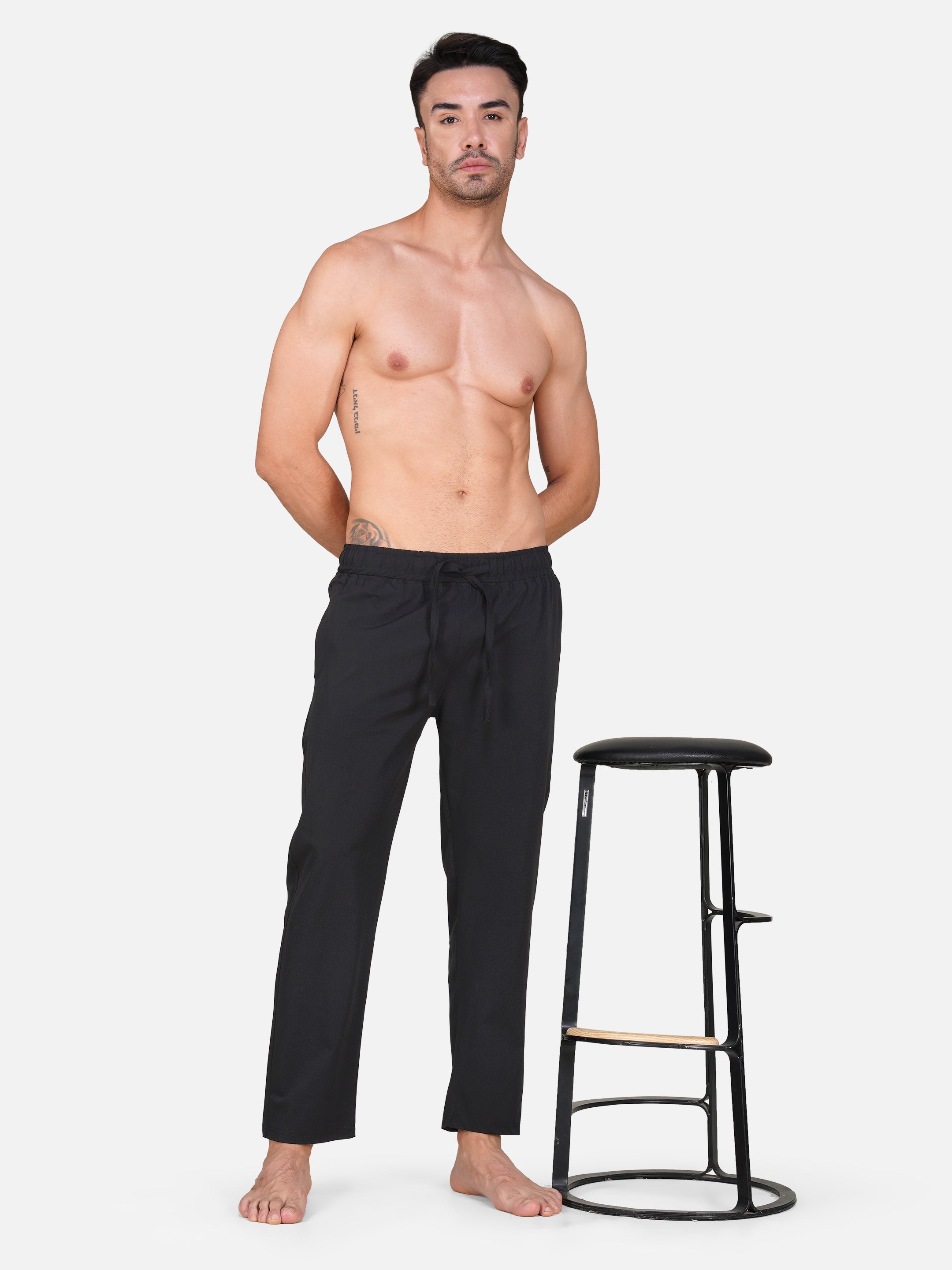 Men’s Relaxed Fit Cotton Drawstring Pants (Black)
